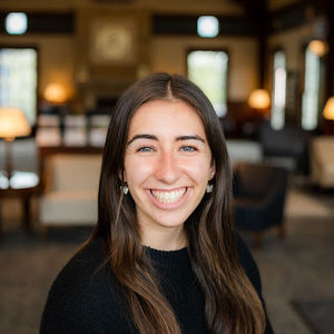 Meet your Posher, Emma